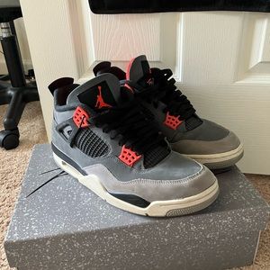 Jordan 4 infrareds